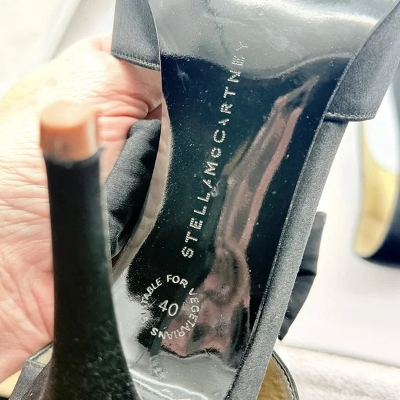 Stella McCartney Elegant Black Stiletto Heels with Bow Accent sz 9.5 - Picture 9 of 11